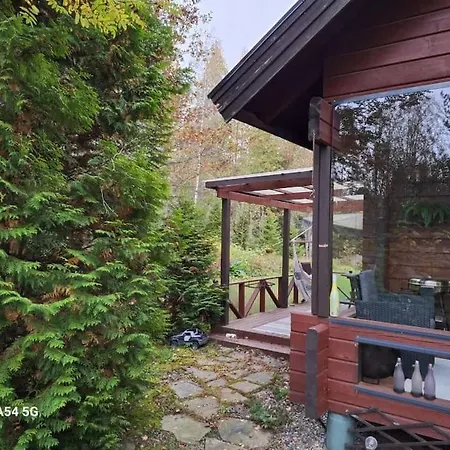 Ferienhaus Moekkituulos, Beds For 4 One Big Bedroom, Two Beds Separated With A Big Wardrobe Kirri