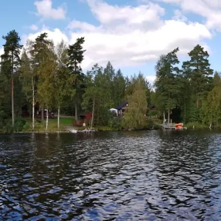 Moekkituulos, Beds For 4 One Big Bedroom, Two Beds Separated With A Big Wardrobe *