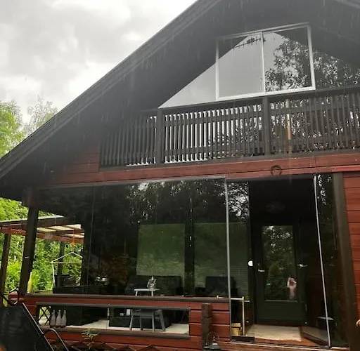 Дом отдыха Moekkituulos, Beds For 4 One Big Bedroom, Two Beds Separated With A Big Wardrobe