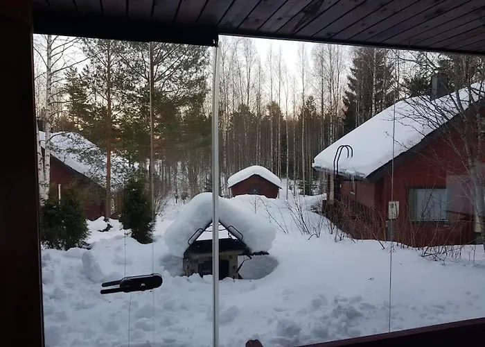 Дом отдыха Moekkituulos, Beds For 4 One Big Bedroom, Two Beds Separated With A Big Wardrobe *