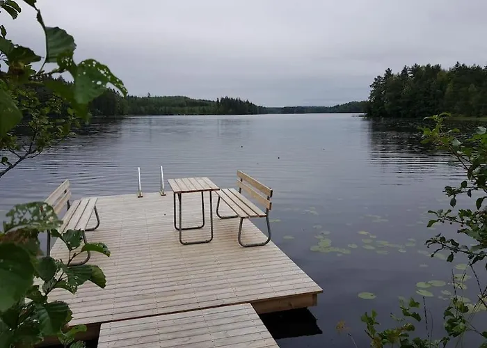 Дом отдыха Moekkituulos, Beds For 4 One Big Bedroom, Two Beds Separated With A Big Wardrobe *