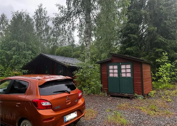 Moekkituulos, Beds For 4 One Big Bedroom, Two Beds Separated With A Big Wardrobe Дом отдыха